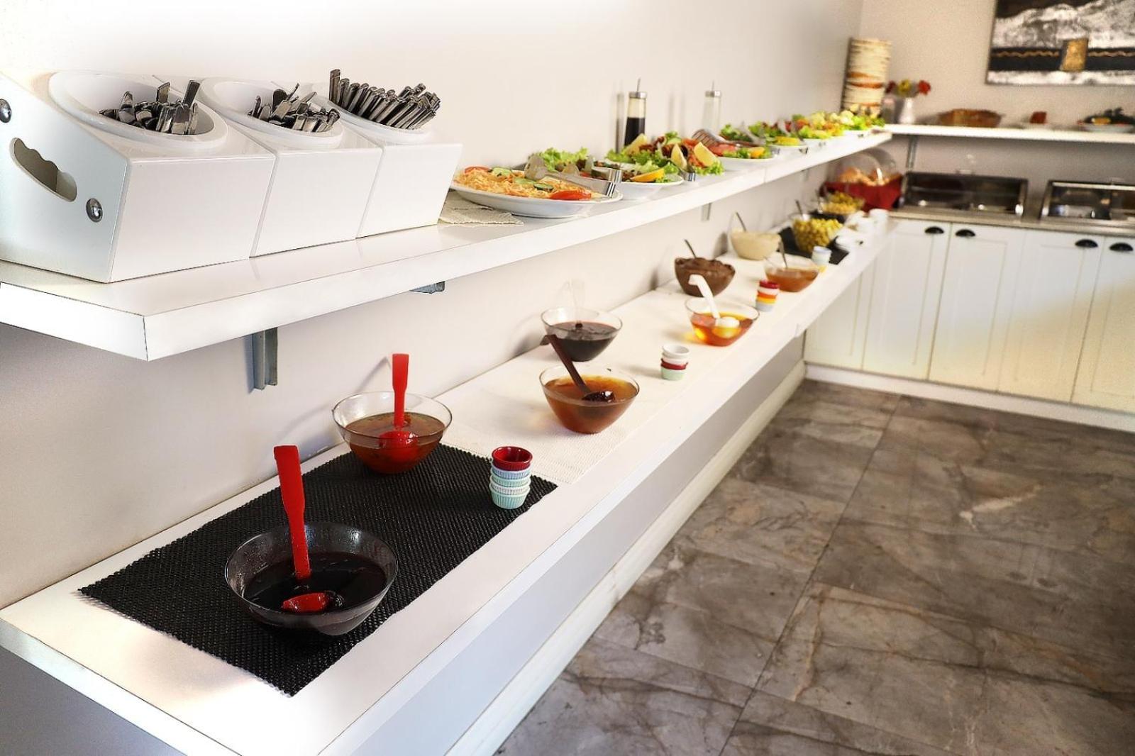 Bakirkoy Tashan Business & Airport Hotel Provincia di Provincia di Istanbul Esterno foto