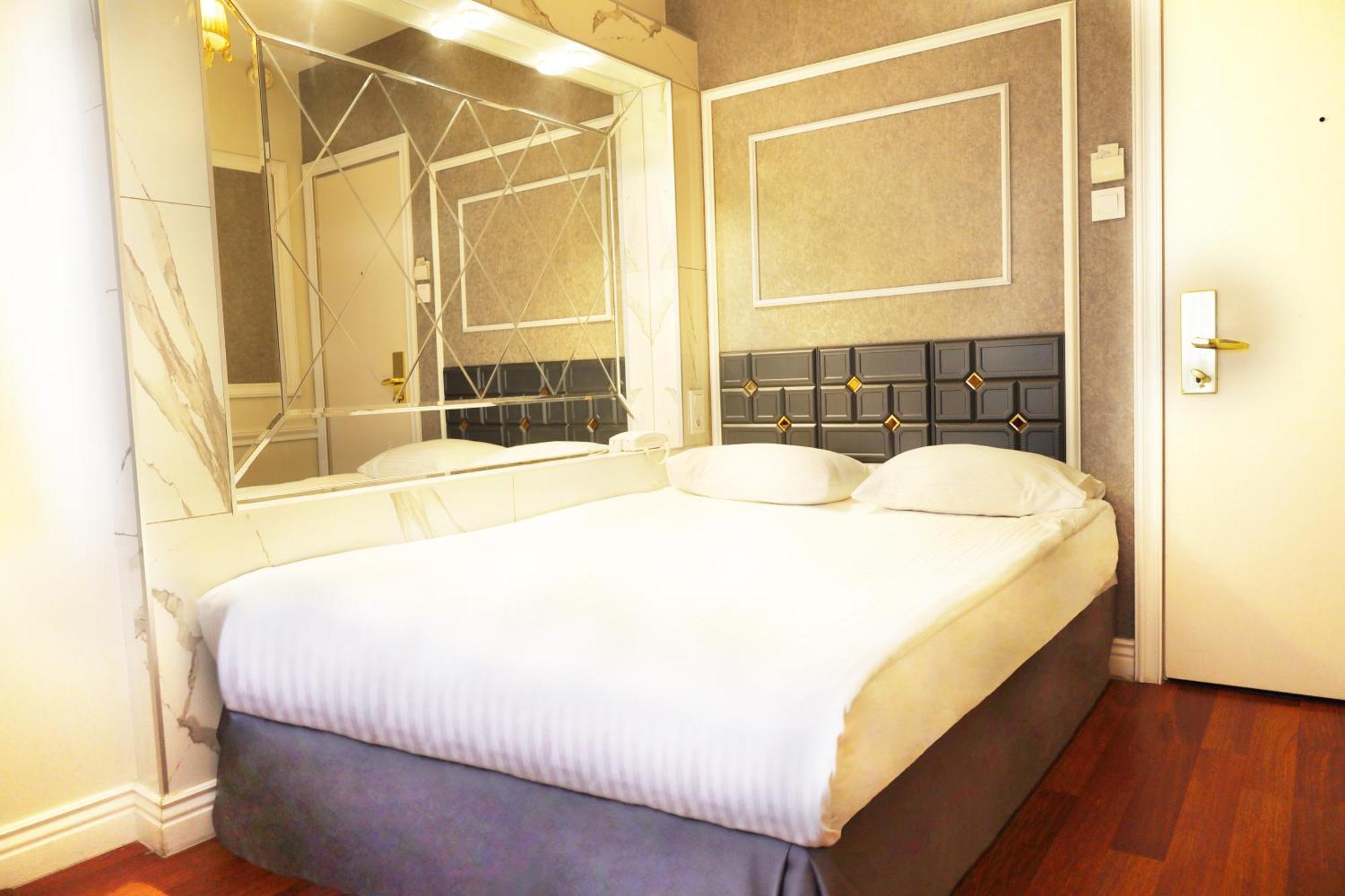 Bakirkoy Tashan Business & Airport Hotel Provincia di Provincia di Istanbul Esterno foto